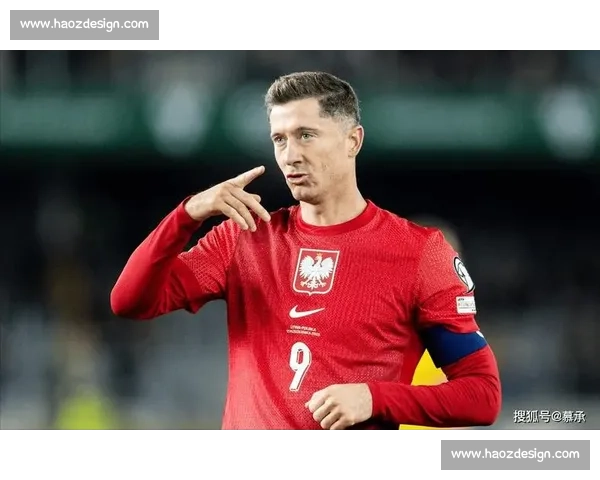 曼联否决莱万引进：拉特克利夫拒踏暮年球星陷阱