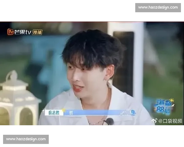 海角小队冲浪挑战:齐思钧暖心护队友 海角小队冲浪挑战:齐思钧暖心护队友